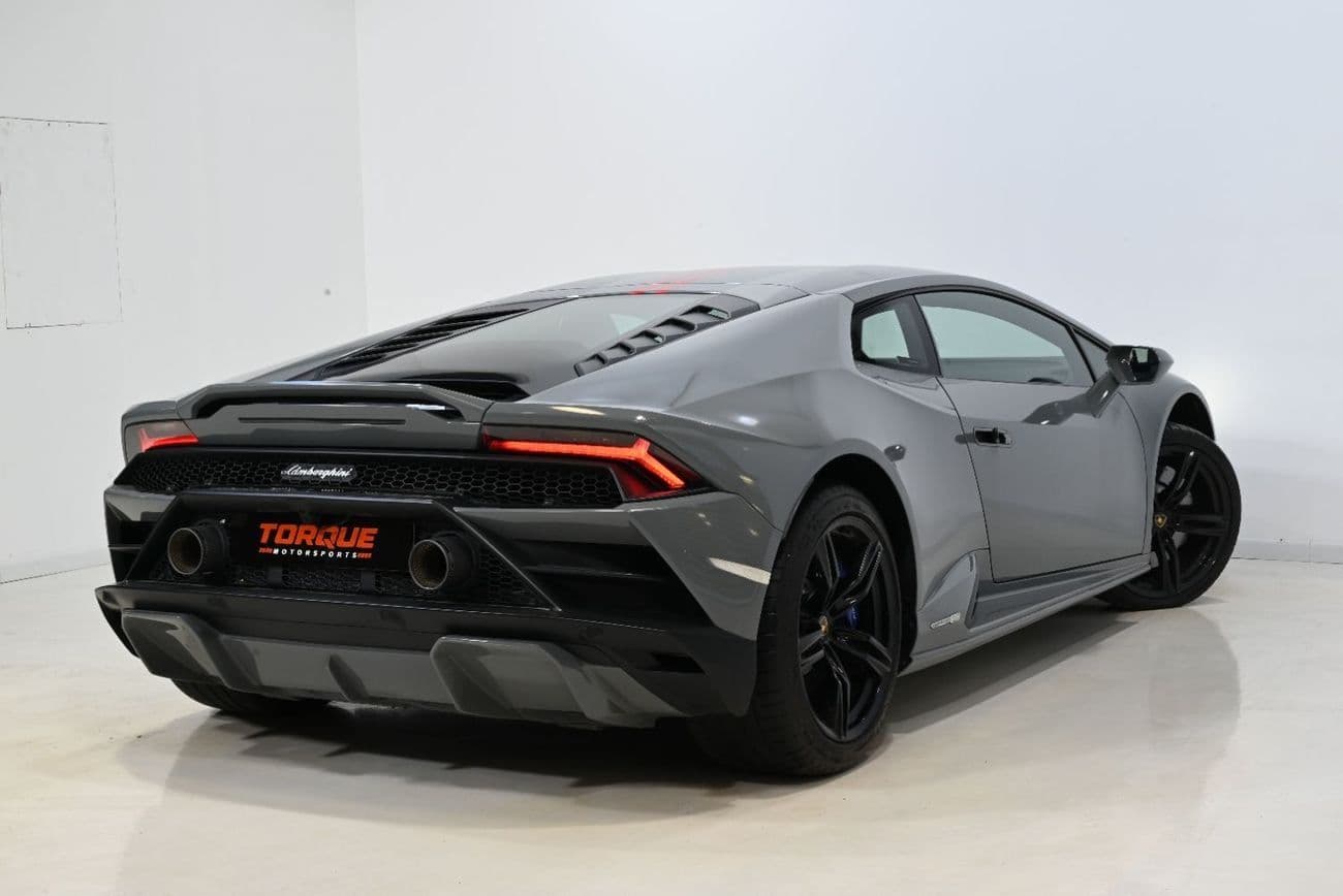 2022 Lamborghini Huracan EVO Coupe thumbnail 4
