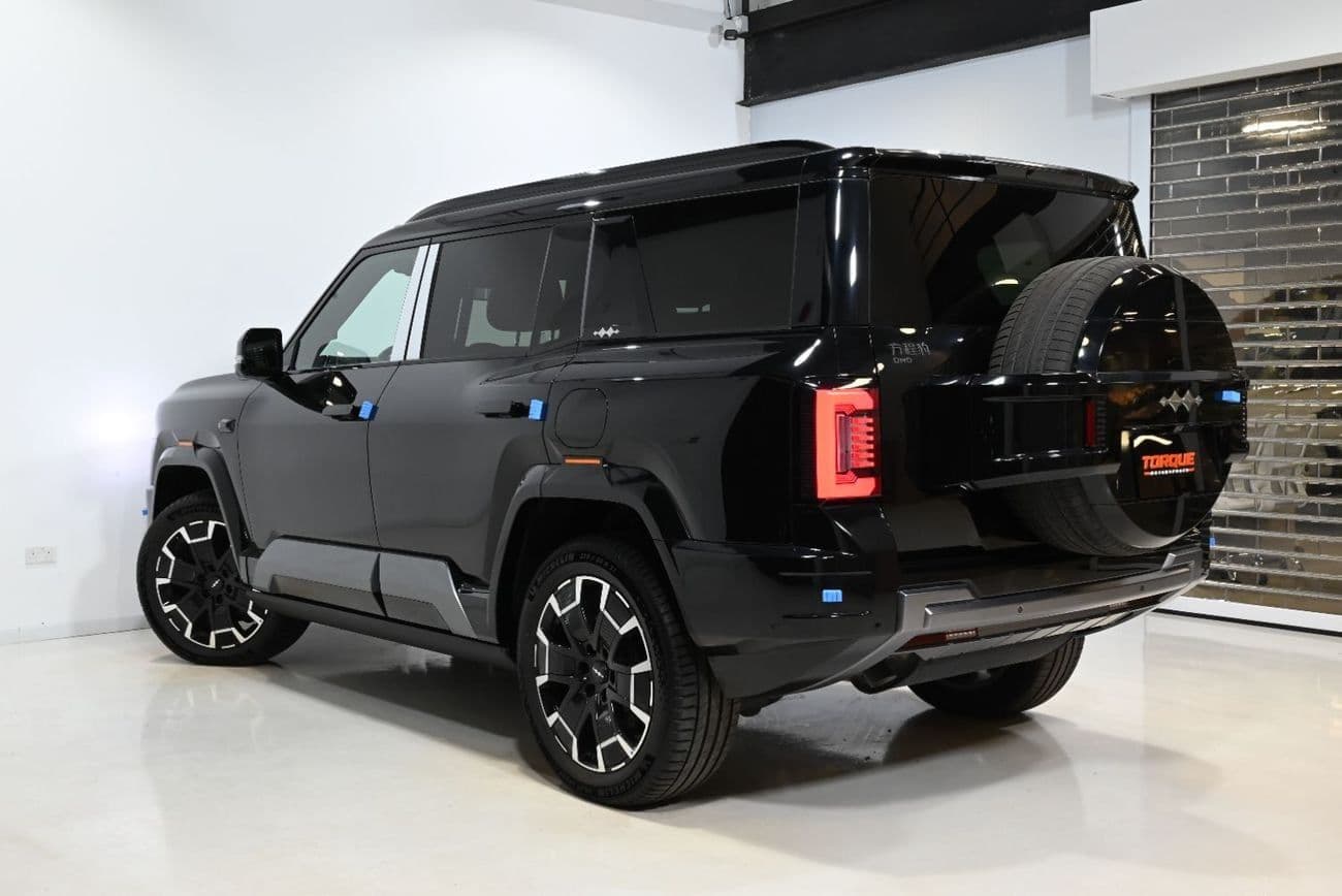 2025 BYD Leopard 8 FLAGSHIP thumbnail 6