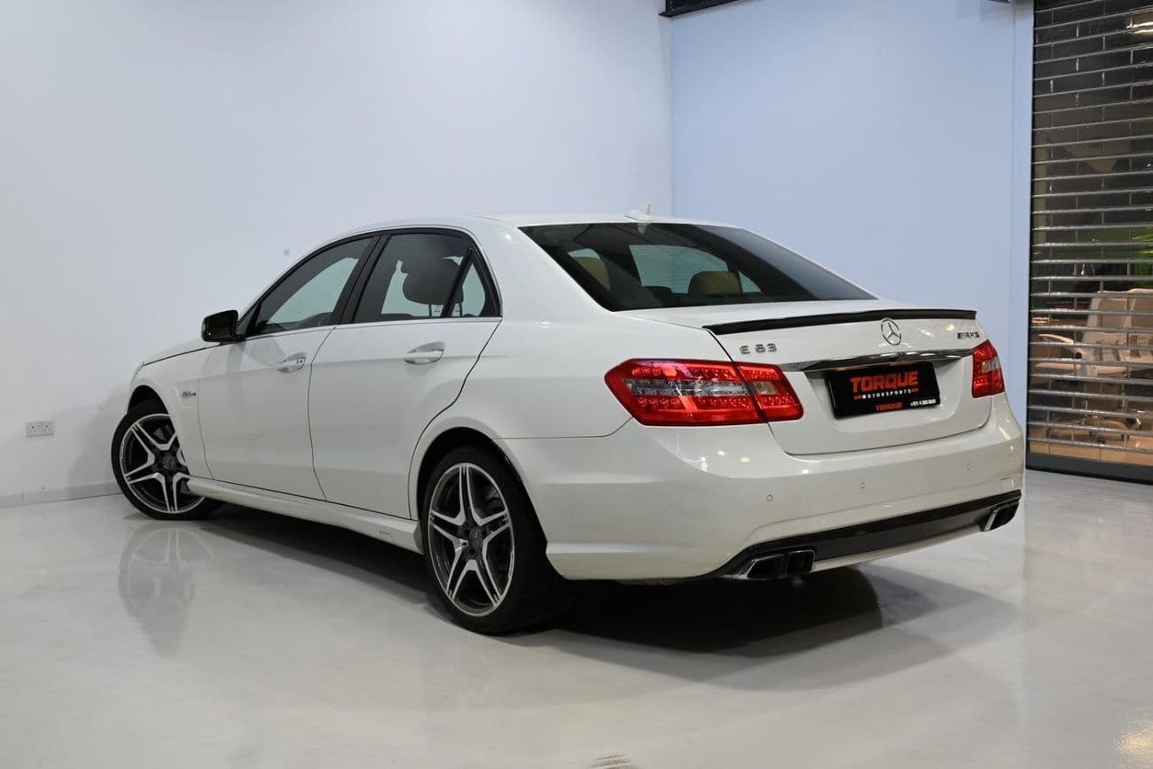 2011 Mercedes Benz E63 AMG E63 AMG thumbnail 6
