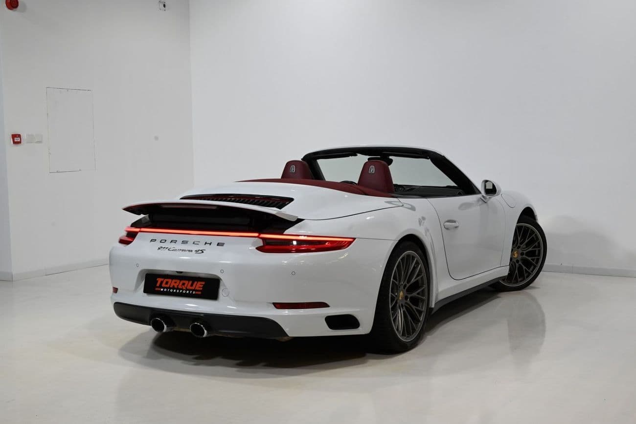 2017 Porsche 911 CARRERA 4S thumbnail 5