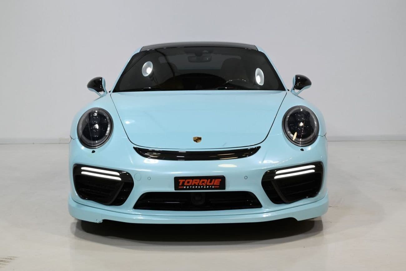 2017 Porsche 911 TURBO S thumbnail 2