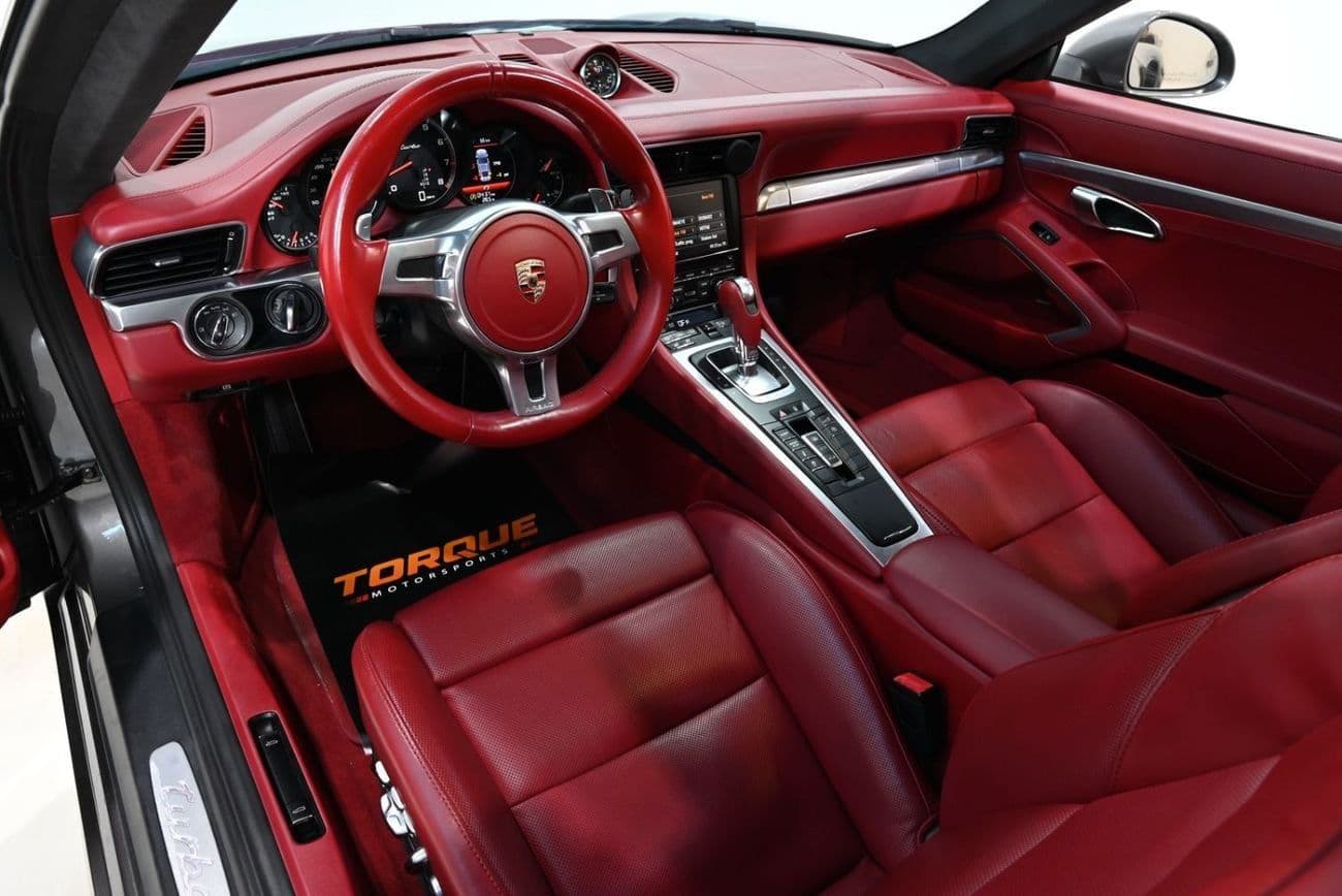 2014 Porsche 911 TURBO thumbnail 7