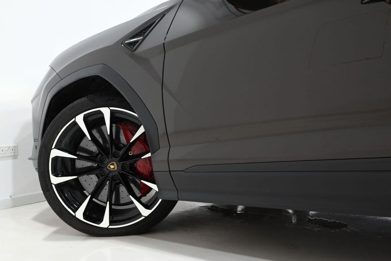 2023 Lamborghini Urus S thumbnail 7