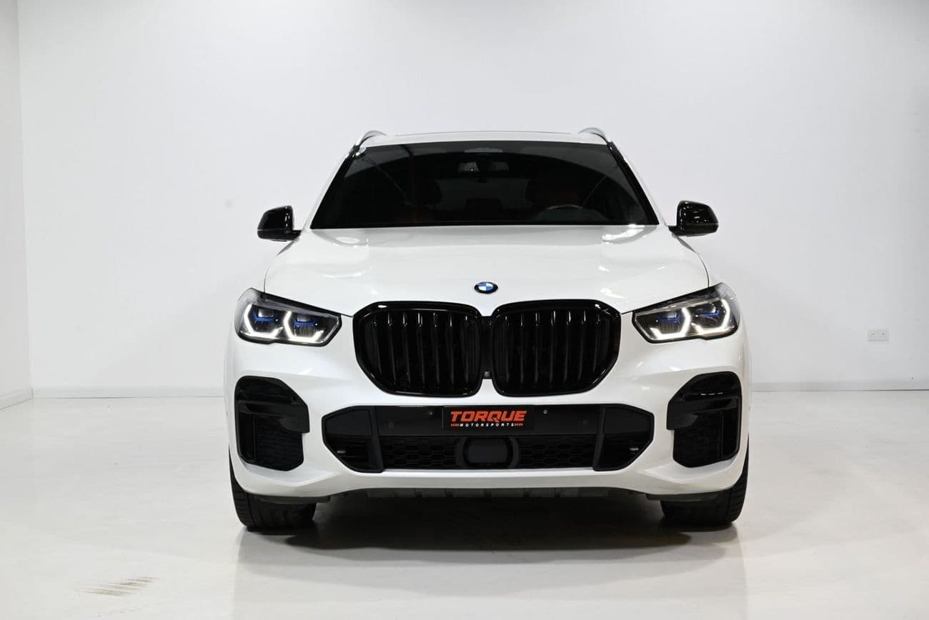 2022 BMW X5 M50i thumbnail 2