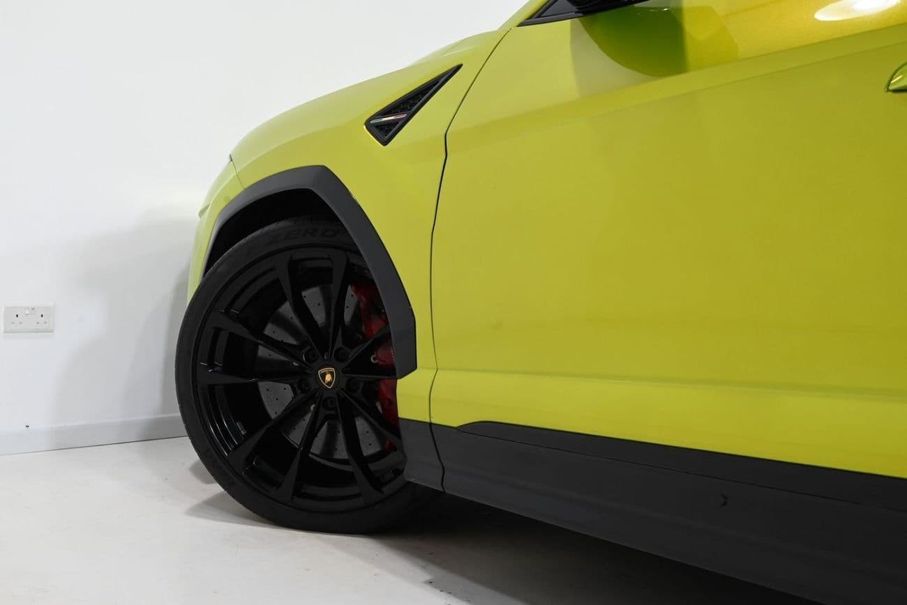 2022 Lamborghini Urus STD thumbnail 7