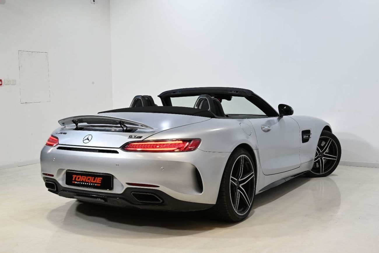 2018 Mercedes Benz AMG GT C thumbnail 5