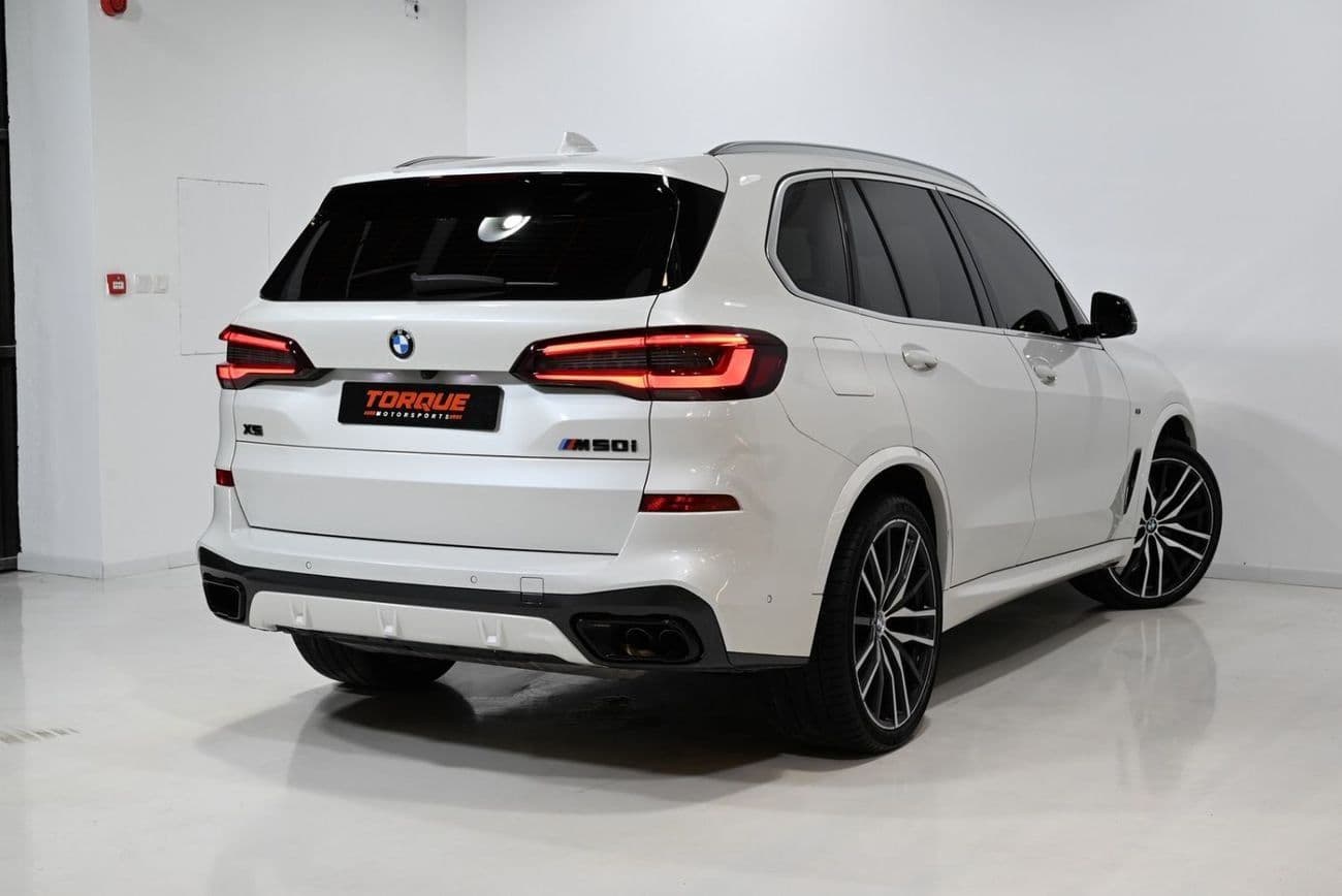 2022 BMW X5 M50i thumbnail 4