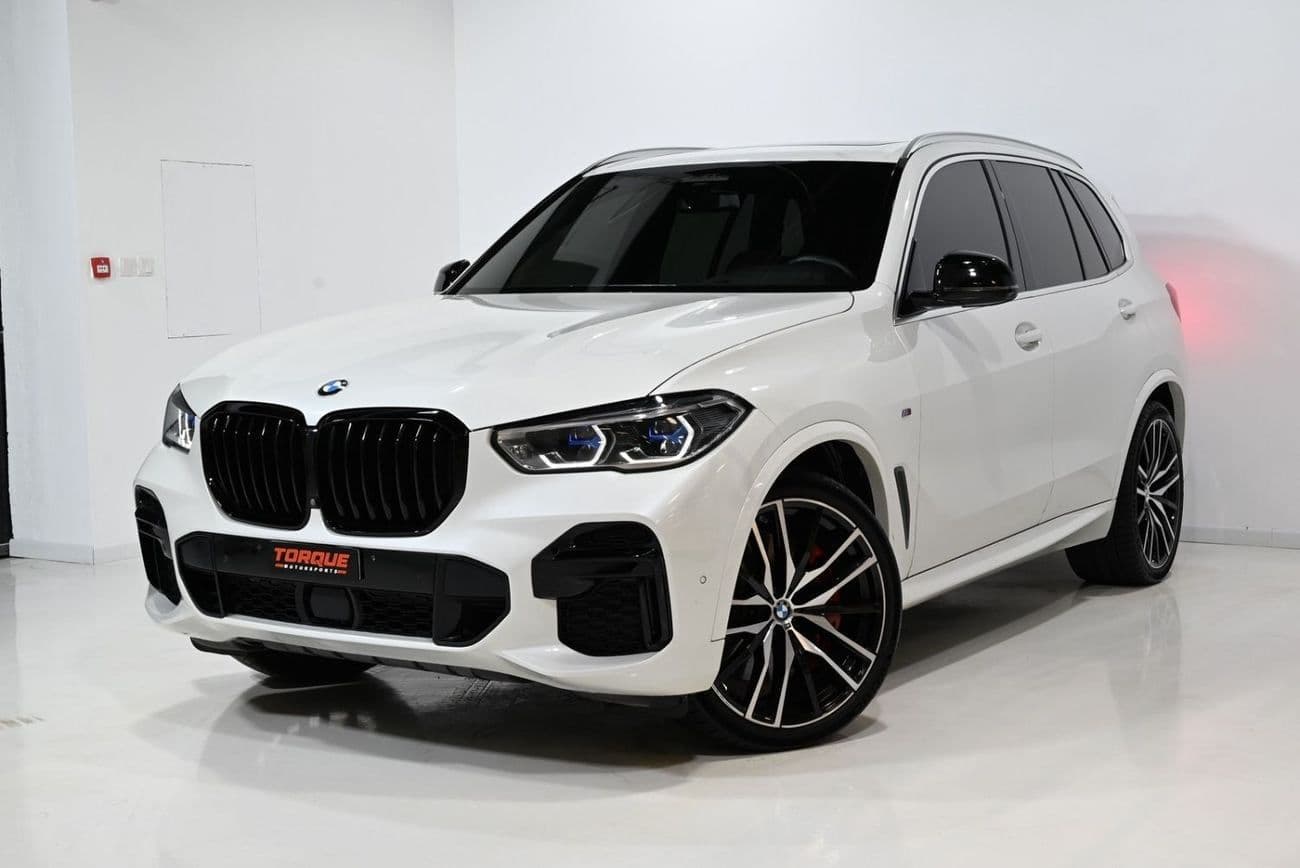 2022 BMW X5 M50i thumbnail 3