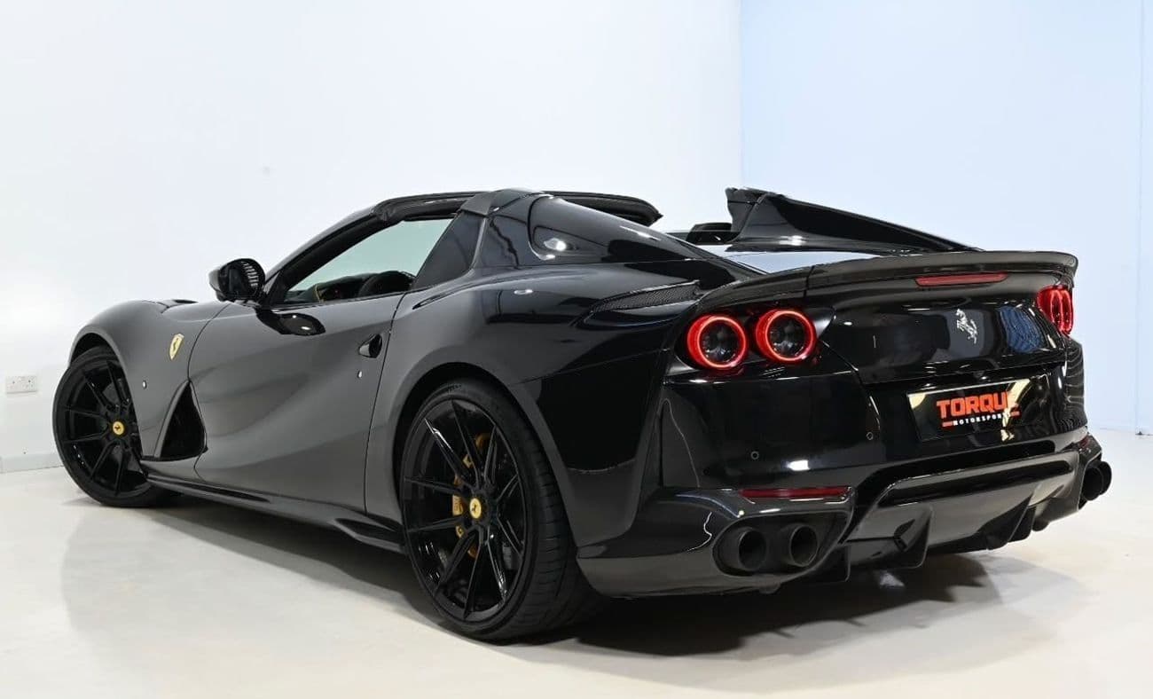 2021 Ferrari 812 GTS thumbnail 7