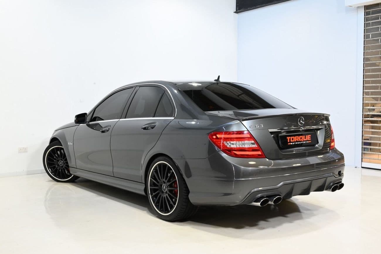 2013 Mercedes Benz C63 AMG C63 AMG thumbnail 6