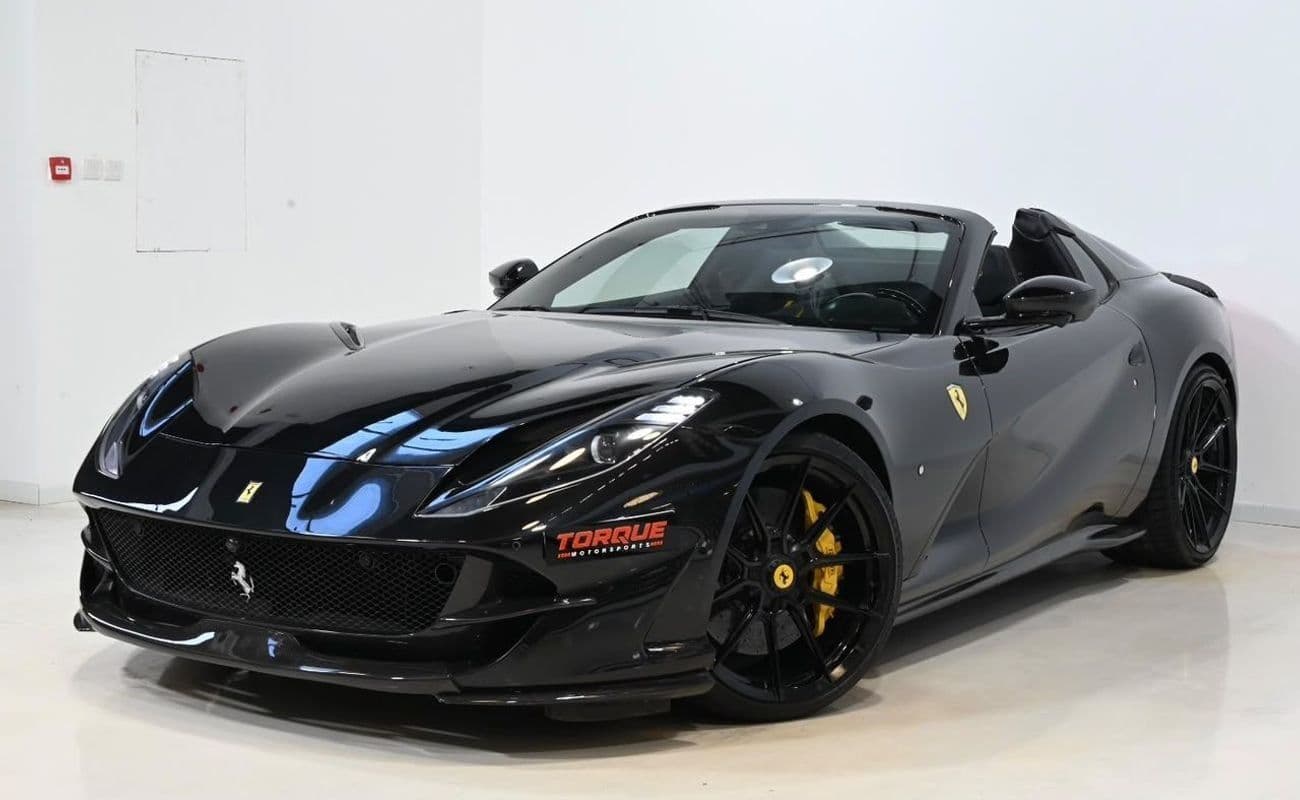 2021 Ferrari 812 GTS thumbnail 3