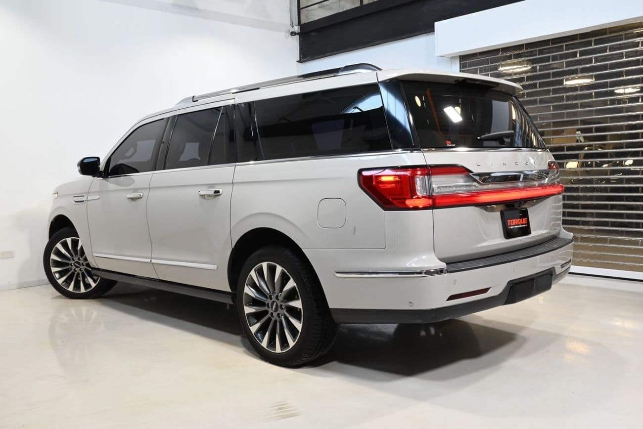 2019 Lincoln Navigator Reserve AWD thumbnail 6