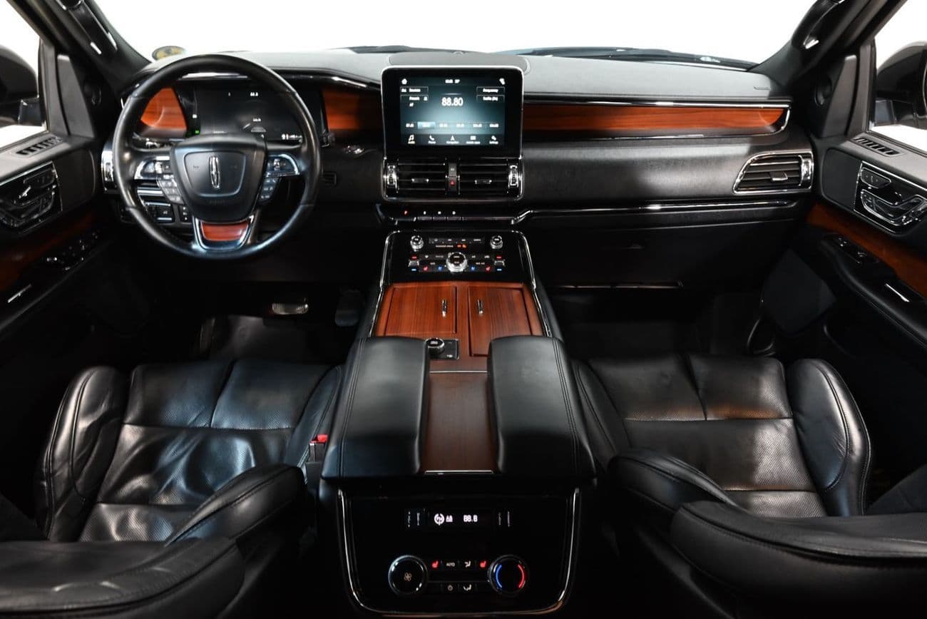 2019 Lincoln Navigator Reserve AWD thumbnail 7