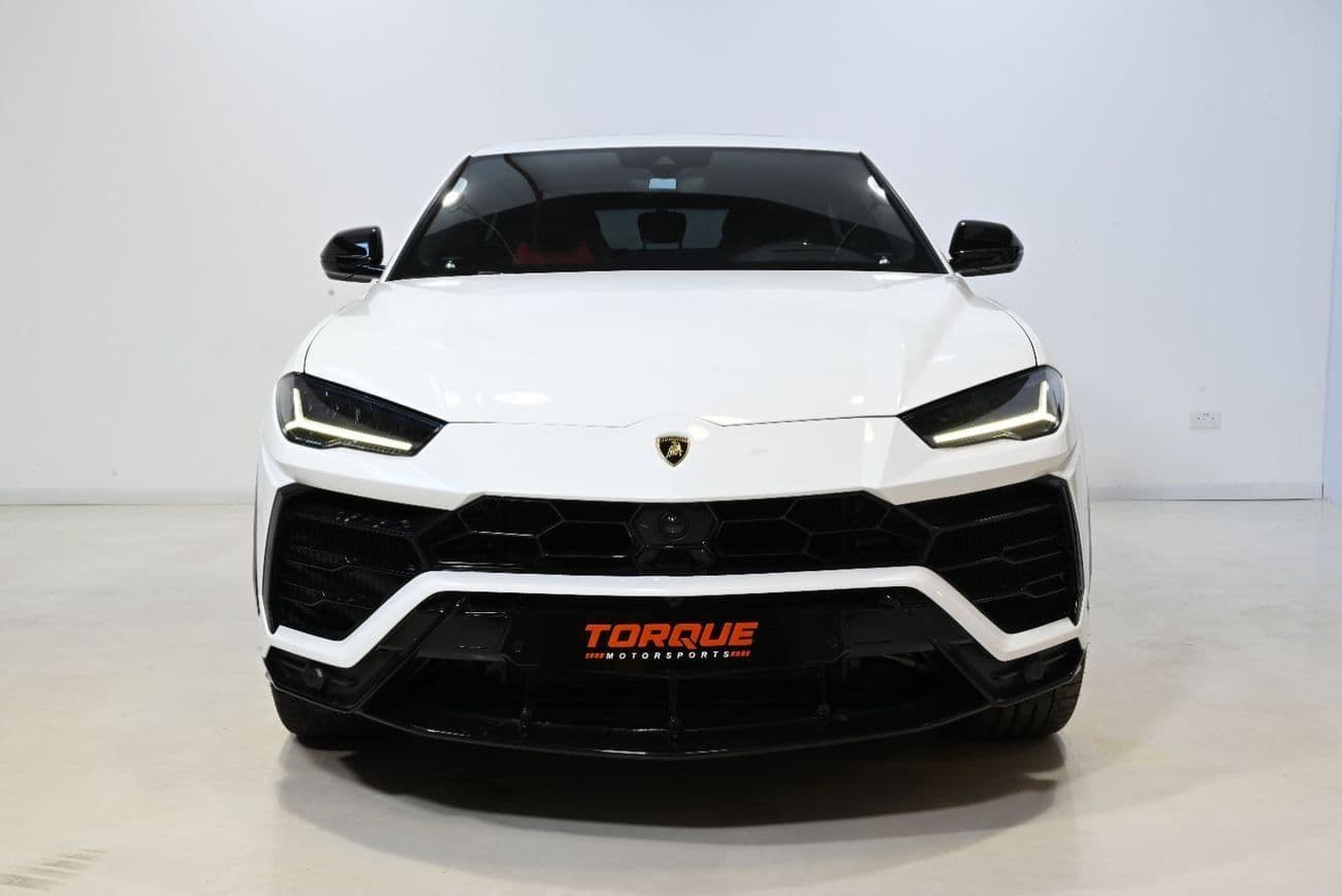 2020 Lamborghini Urus STANDARD thumbnail 2