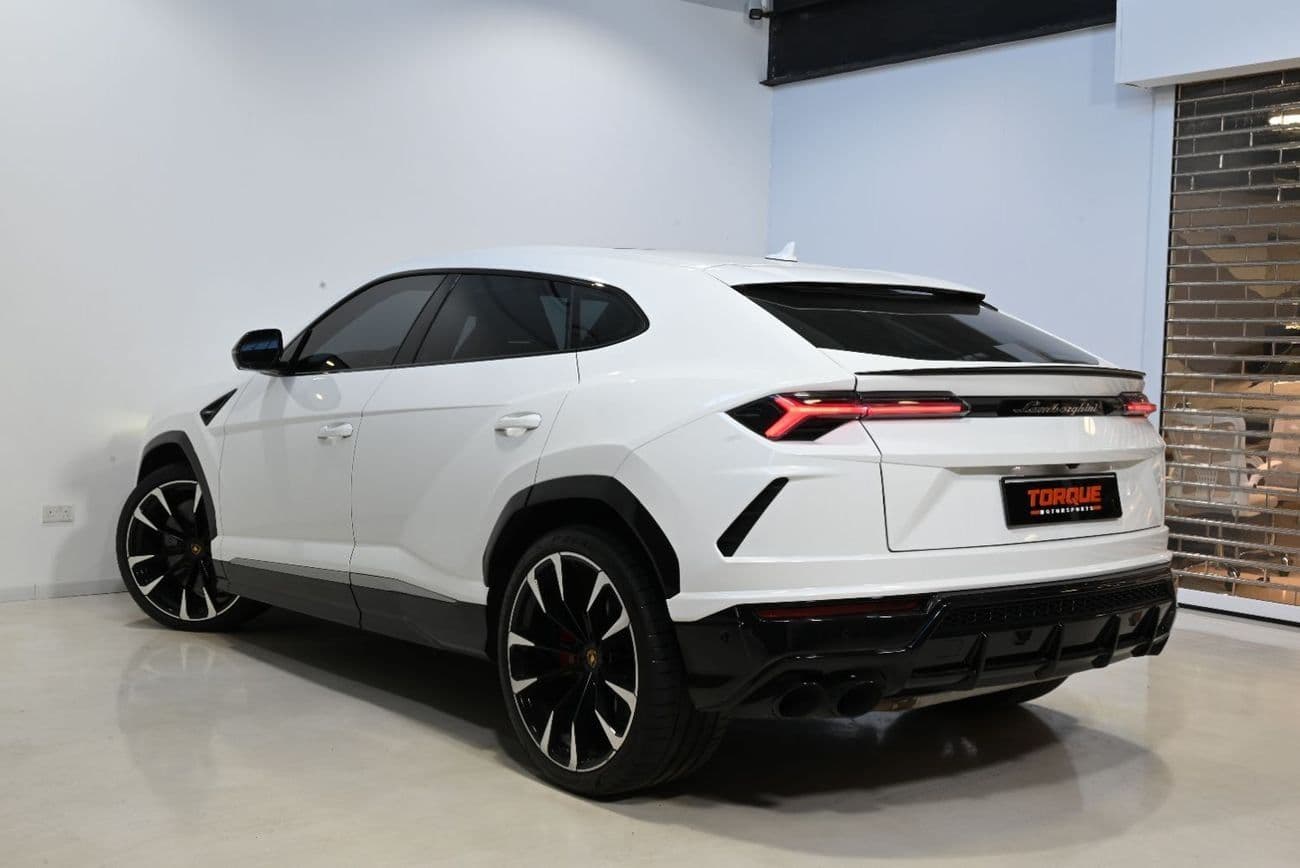 2020 Lamborghini Urus STANDARD thumbnail 6