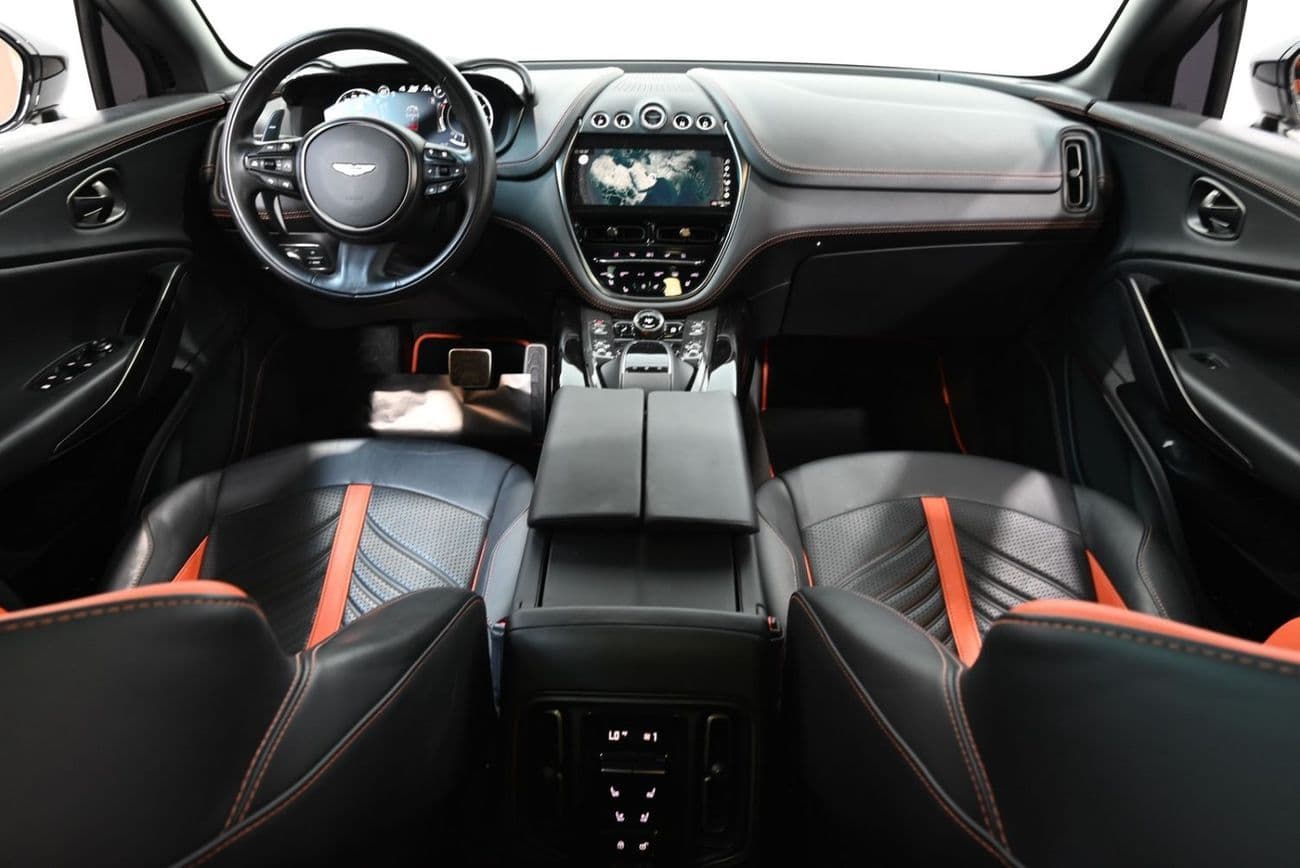 2023 Aston Martin DBX 707 thumbnail 8