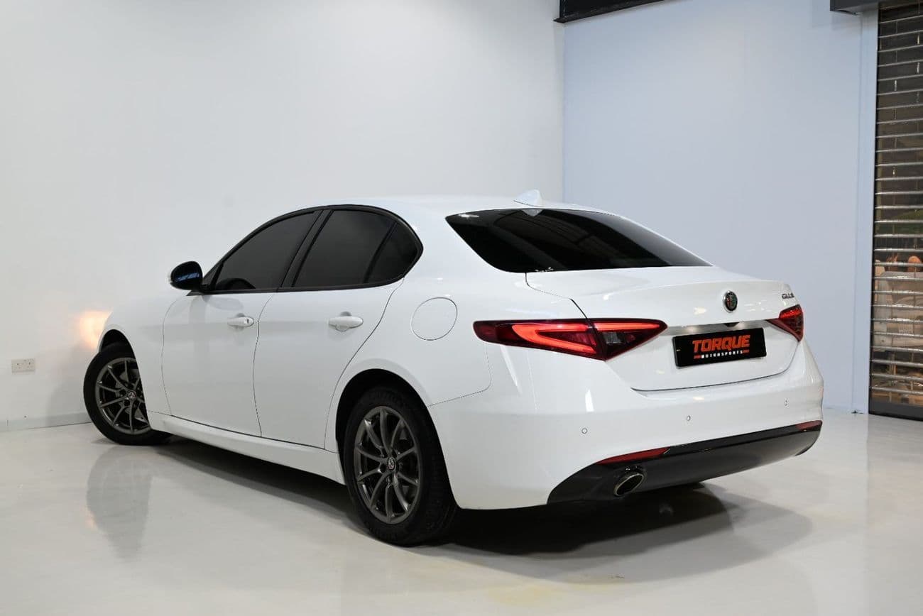 2022 Alfa Romeo Giulia STD thumbnail 6