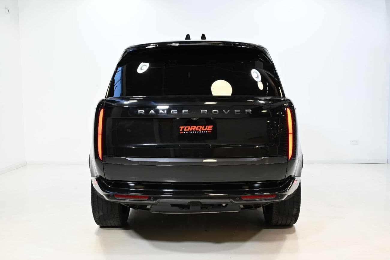 2025 Land Rover Range Rover SE thumbnail 5