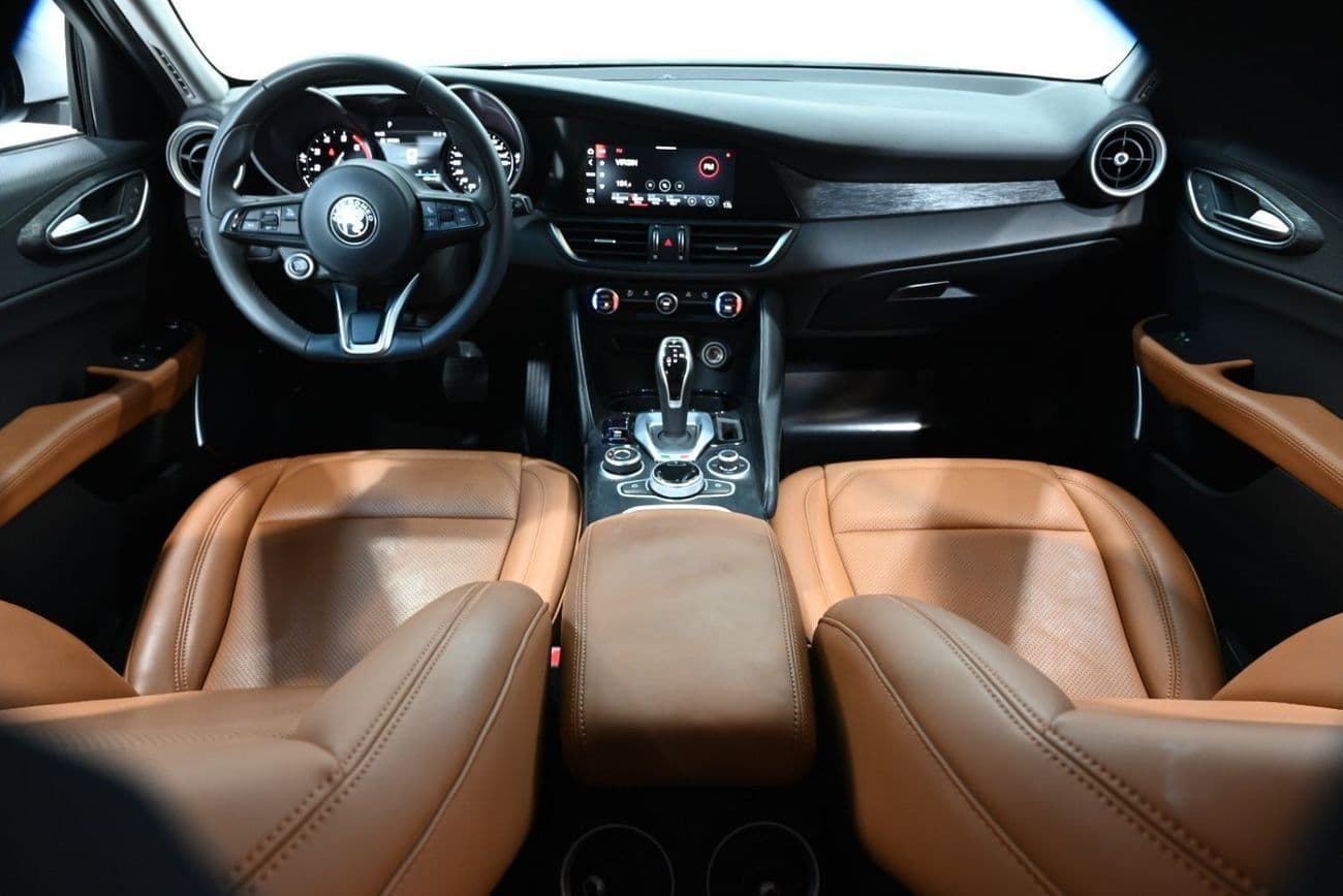 2022 Alfa Romeo Giulia STD thumbnail 7