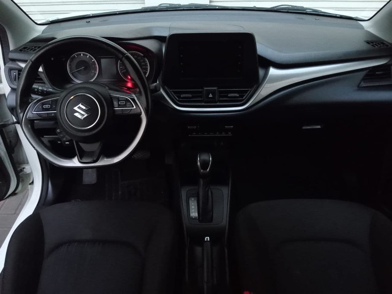 2024 Suzuki Baleno GL thumbnail 7