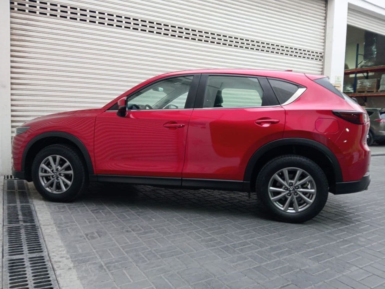 2024 Mazda CX 5 GL thumbnail 3