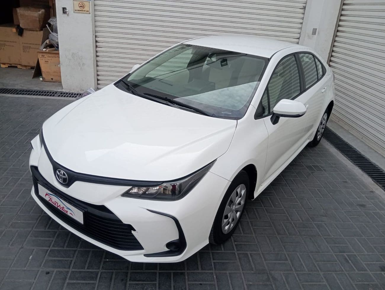 2023 Toyota Corolla XLI thumbnail 3