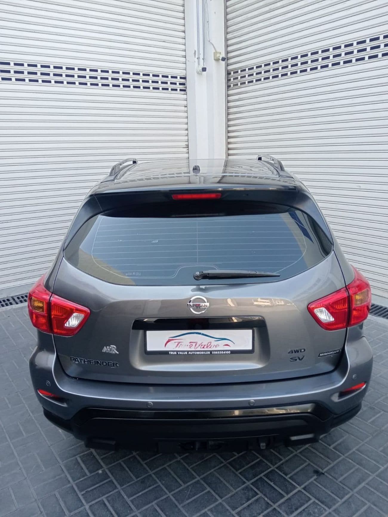 2019 Nissan Pathfinder SV thumbnail 8