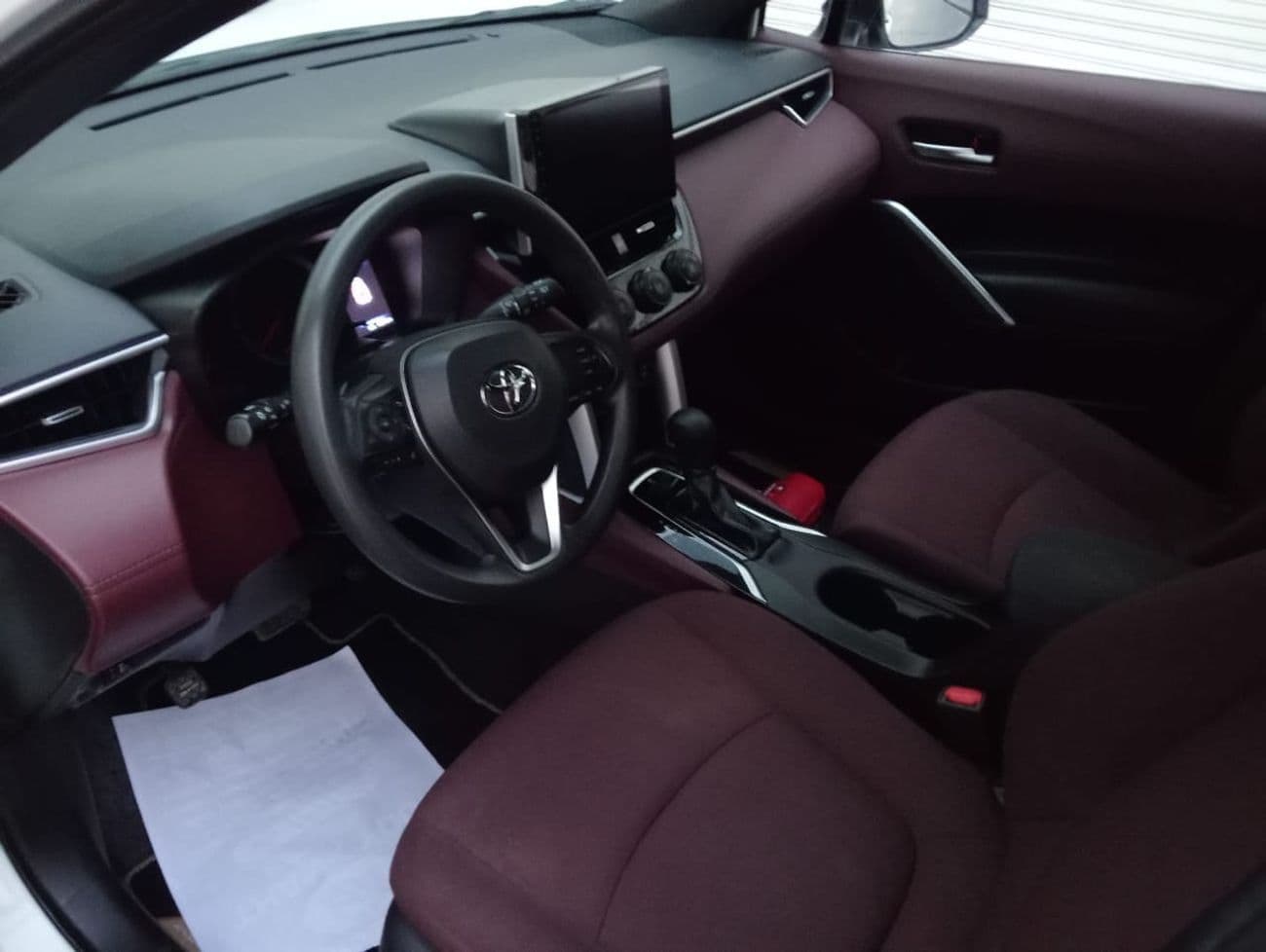 2023 Toyota Corolla Cross XL thumbnail 6