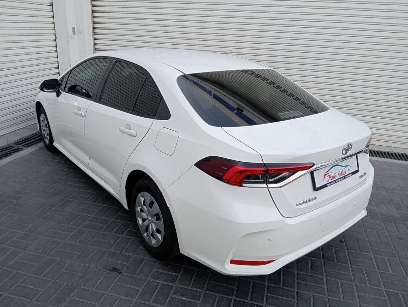 2023 Toyota Corolla XLI thumbnail 5