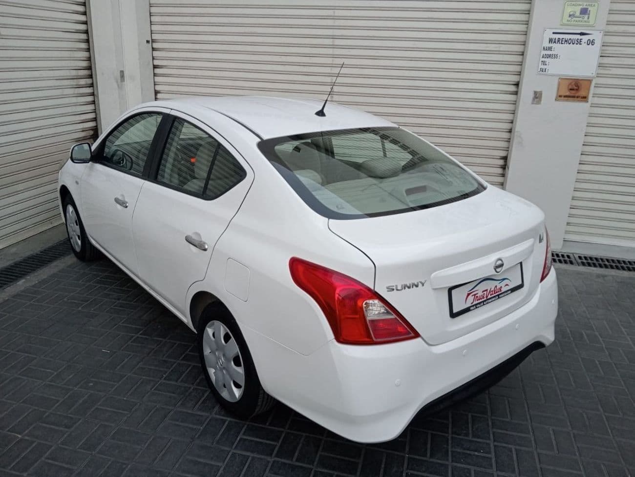 2023 Nissan Sunny SV thumbnail 3