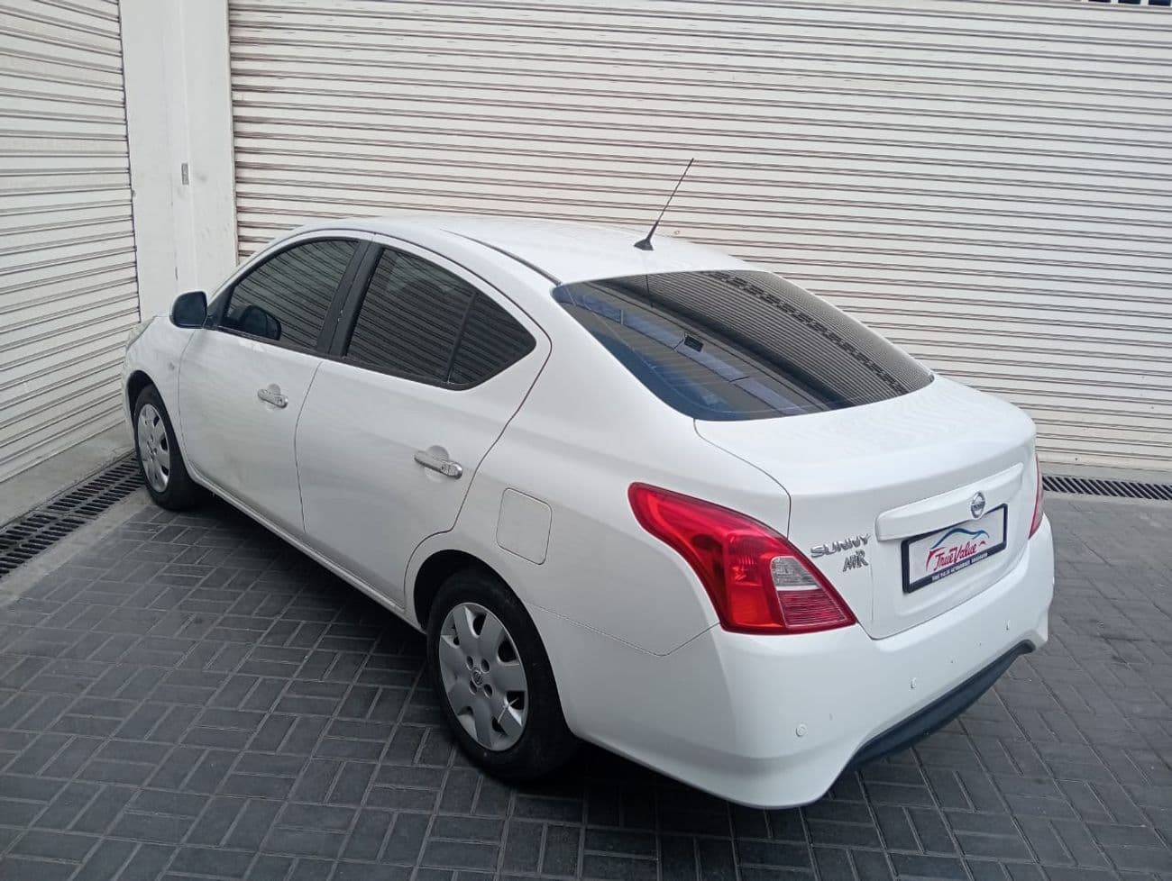 2022 Nissan Sunny SV thumbnail 5