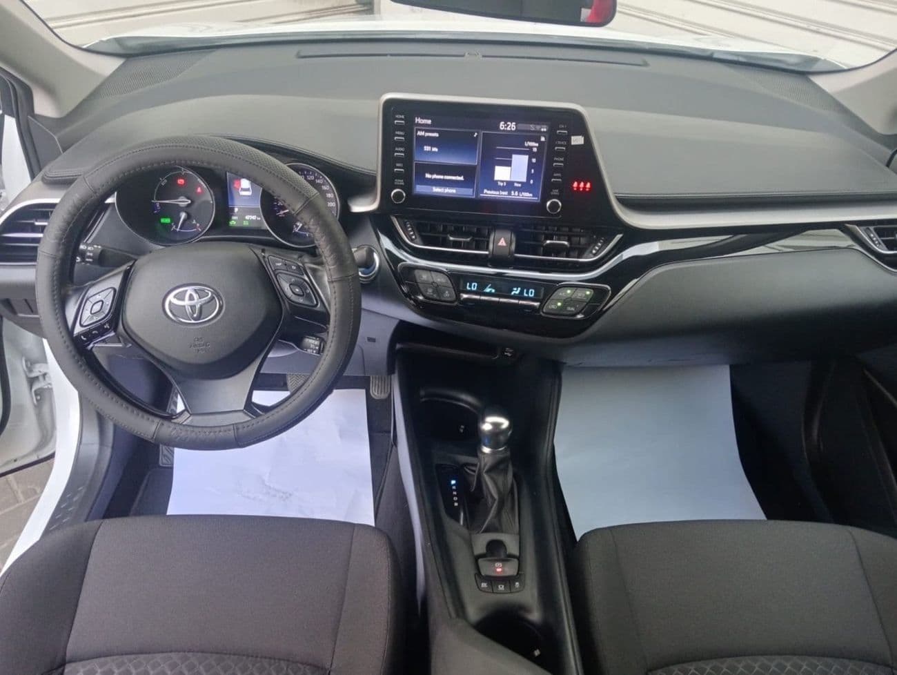 2023 Toyota C HR GX thumbnail 6