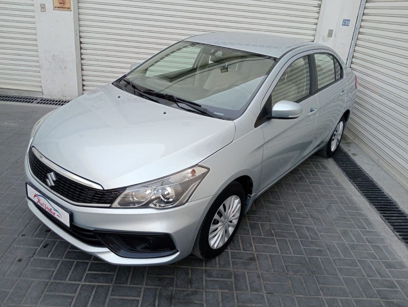 2023 Suzuki Ciaz GL thumbnail 2