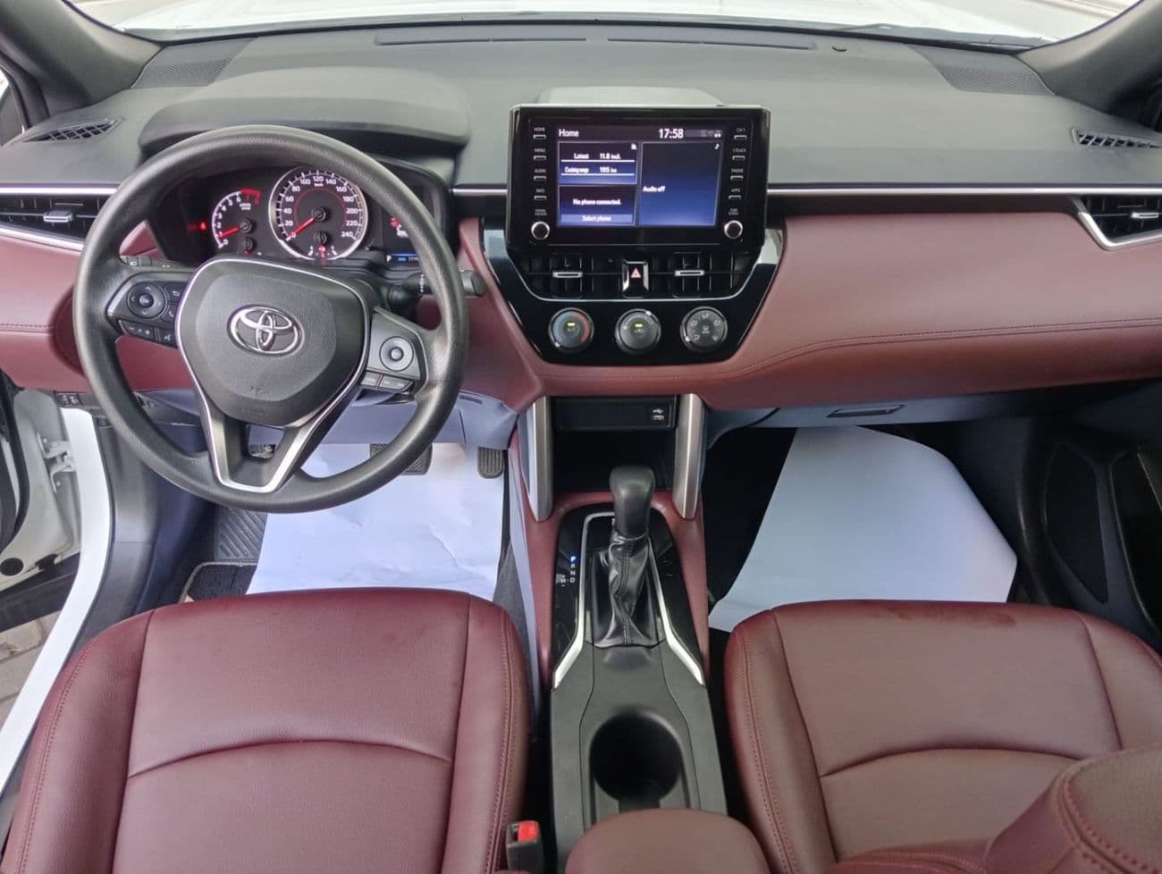 2023 Toyota Corolla Cross XL thumbnail 6