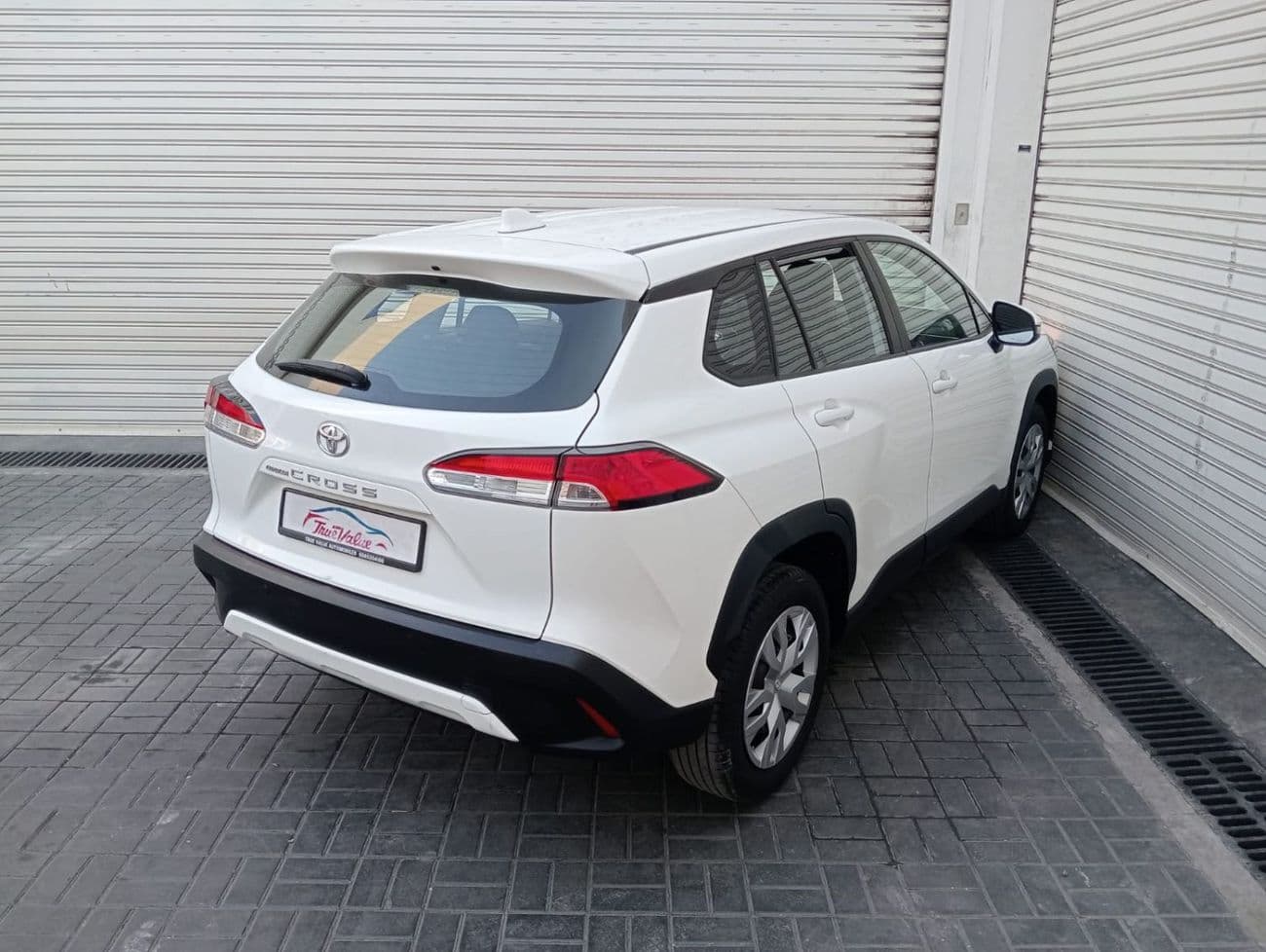2023 Toyota Corolla Cross XL thumbnail 4