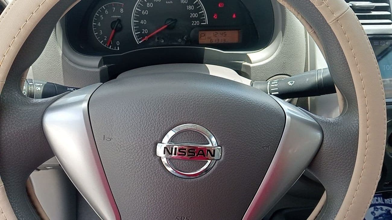 2023 Nissan Sunny SV thumbnail 5