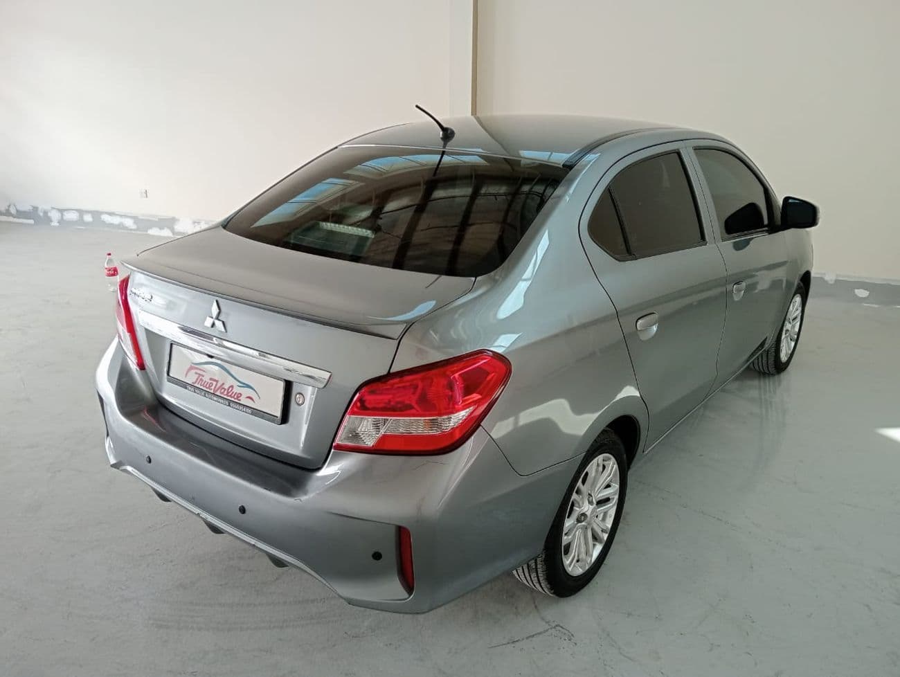 2022 Mitsubishi Attrage GLX thumbnail 3