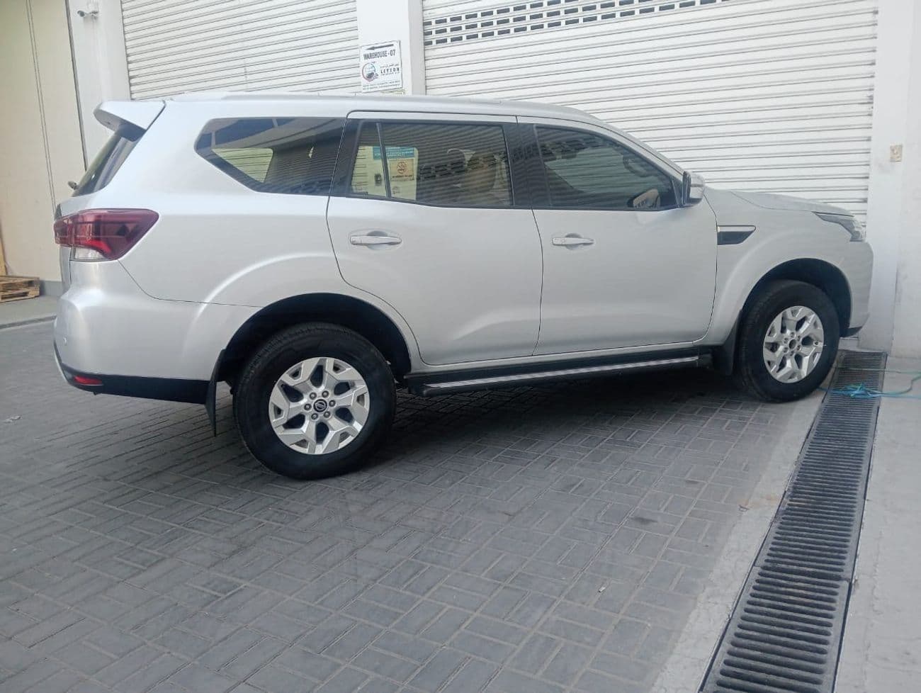 2022 Nissan X Terra TITANIUM thumbnail 5