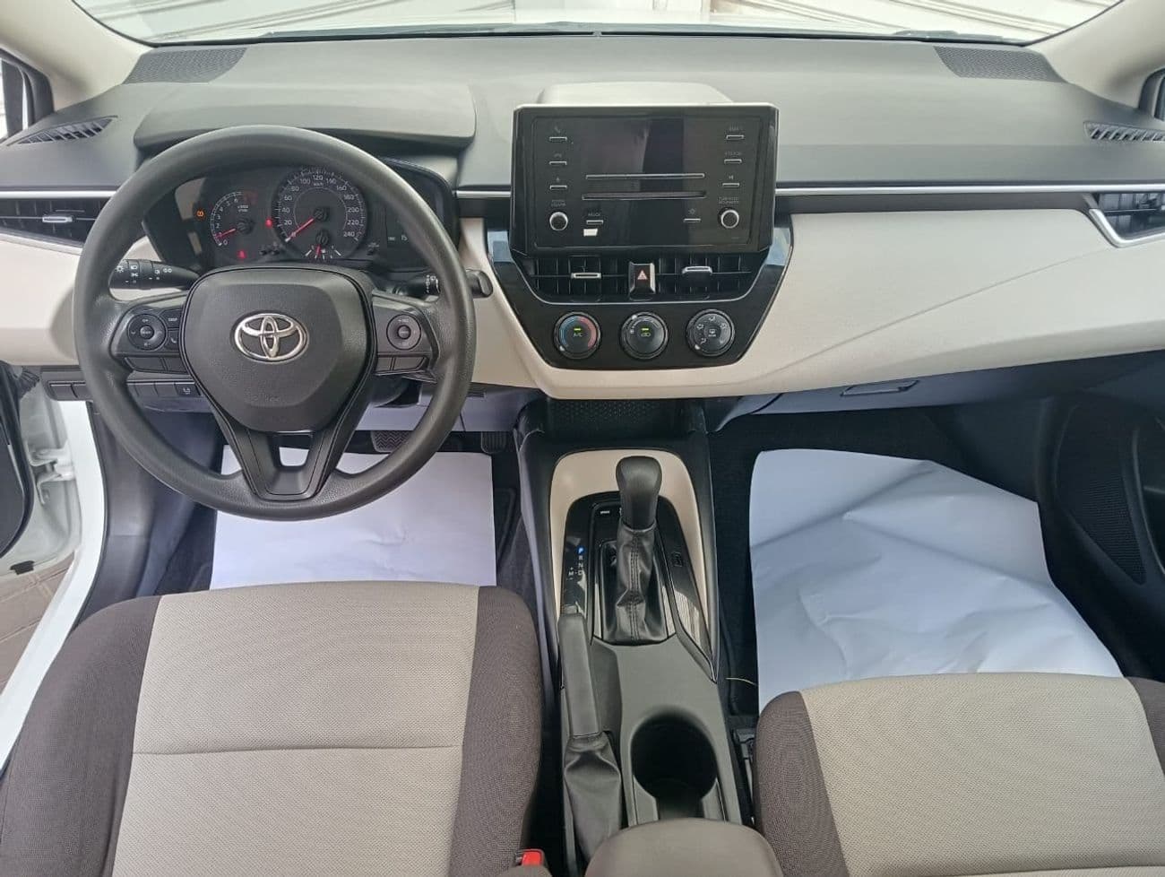 2021 Toyota Corolla XLI thumbnail 5