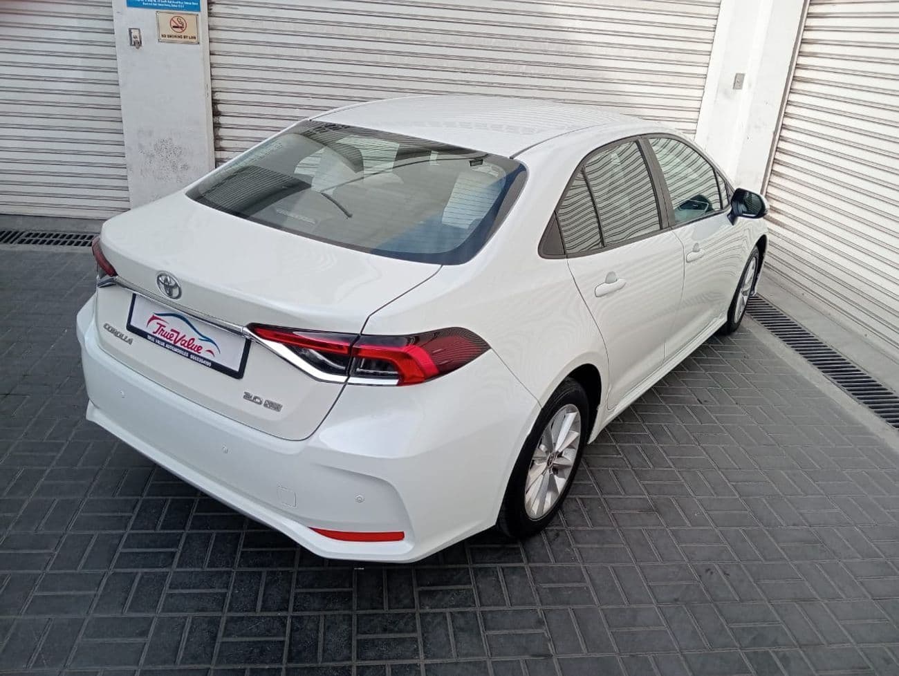 2021 Toyota Corolla XLI thumbnail 4