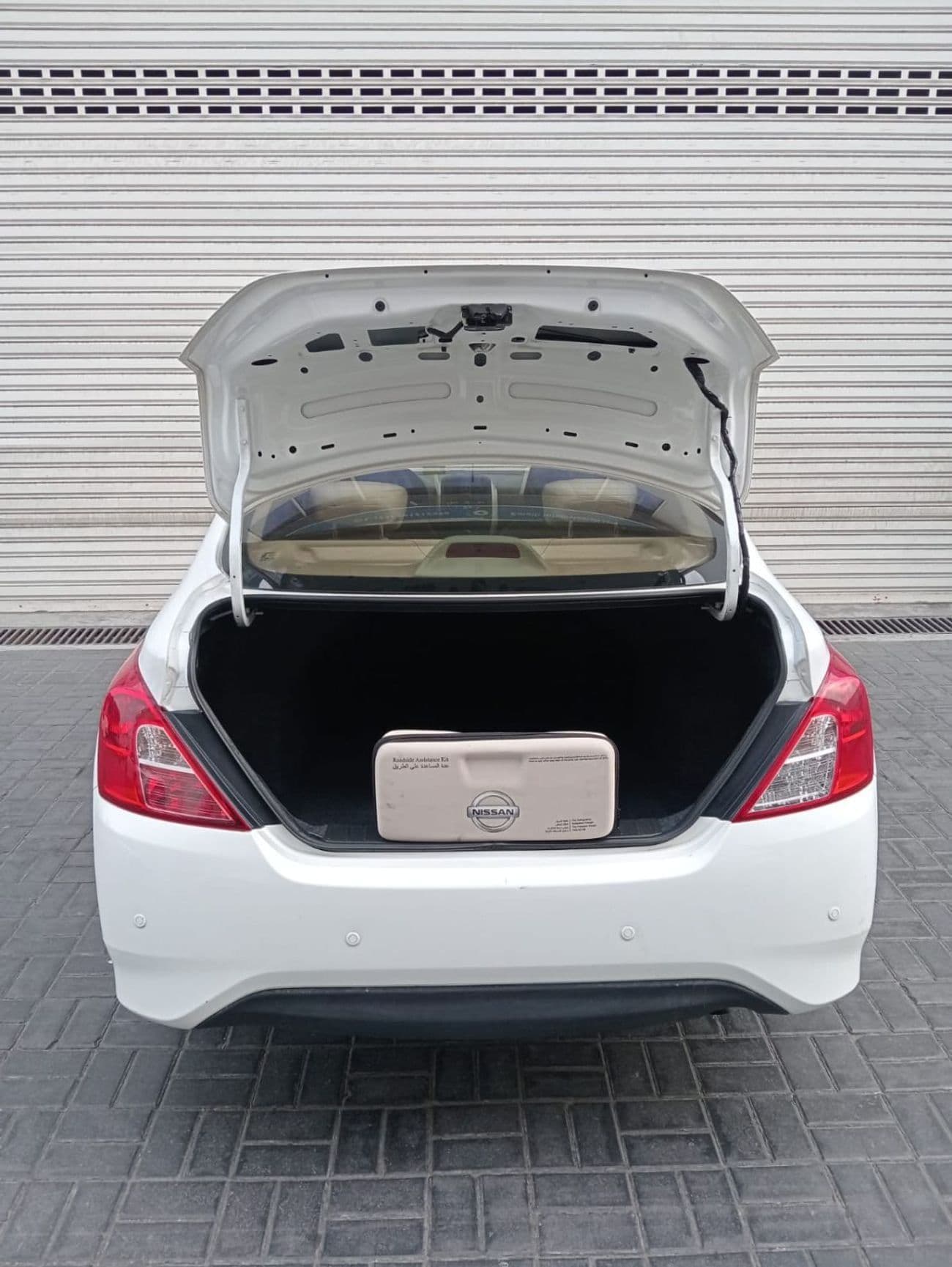 2023 Nissan Sunny SV thumbnail 6