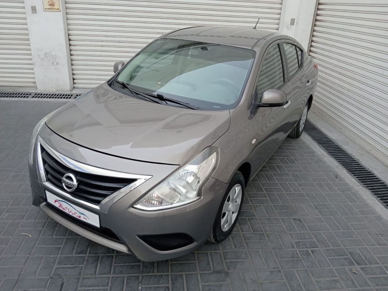2019 Nissan Sunny SV thumbnail 2