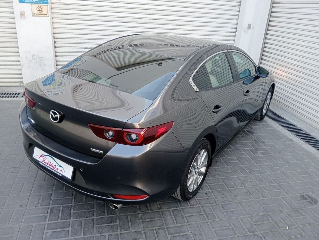 2025 Mazda 3 STANDARD thumbnail 3