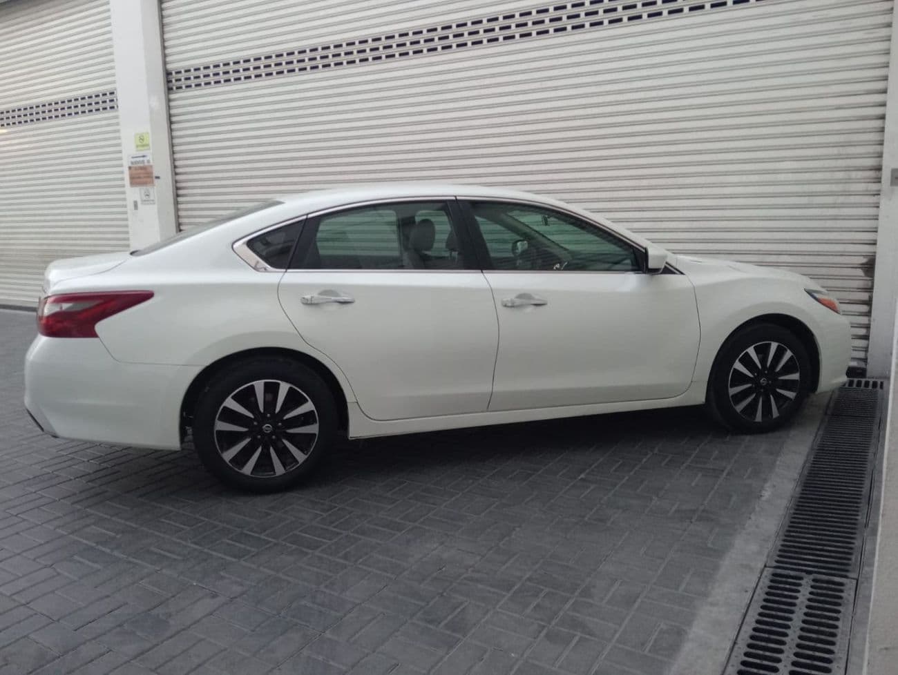 2022 Nissan Altima S thumbnail 2