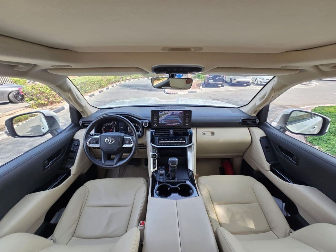 2024 Toyota Land Cruiser EXR thumbnail 6