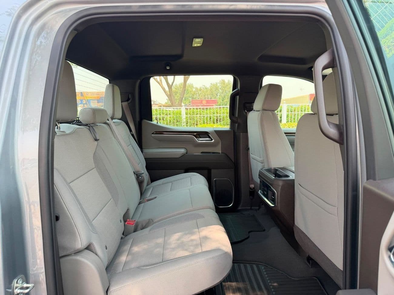 2024 GMC Sierra 1500 CREWCAB SLE thumbnail 7