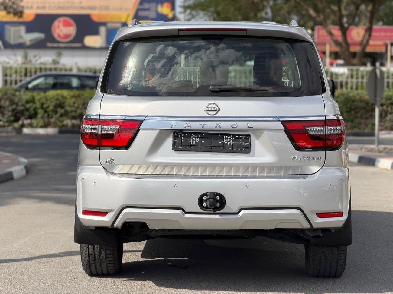 2022 Nissan Patrol SE PLATINUM CITY thumbnail 4