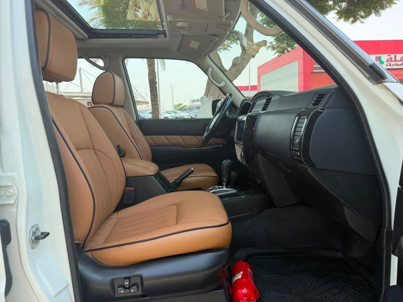 2020 Nissan Patrol SUPER SAFARI thumbnail 7