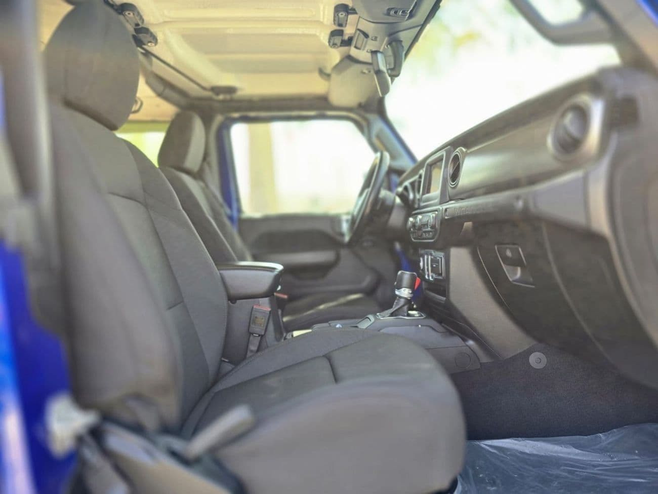 2020 Jeep Wrangler SPORT thumbnail 5