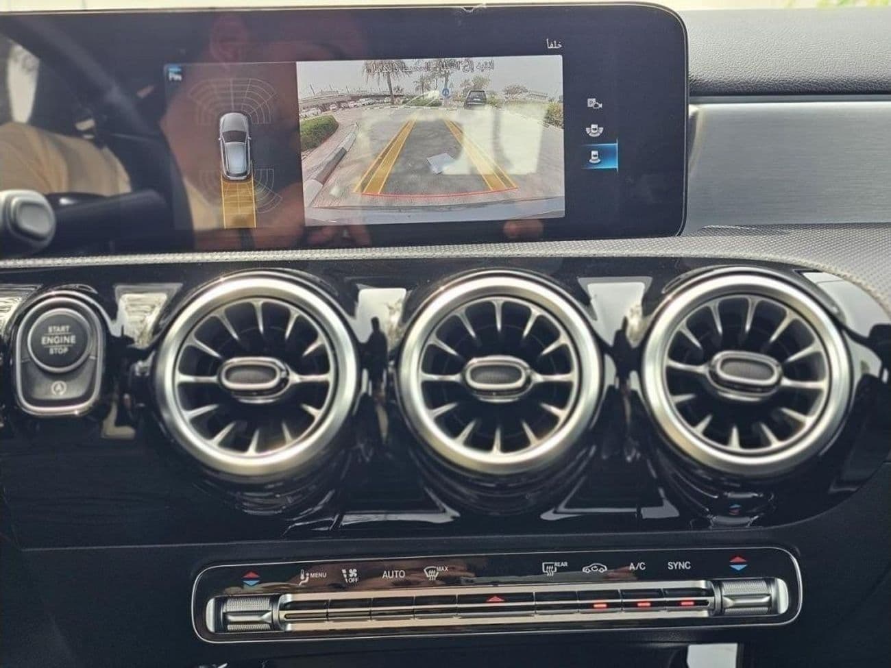2022 Mercedes Benz A200 PREMIUM PLUS thumbnail 3